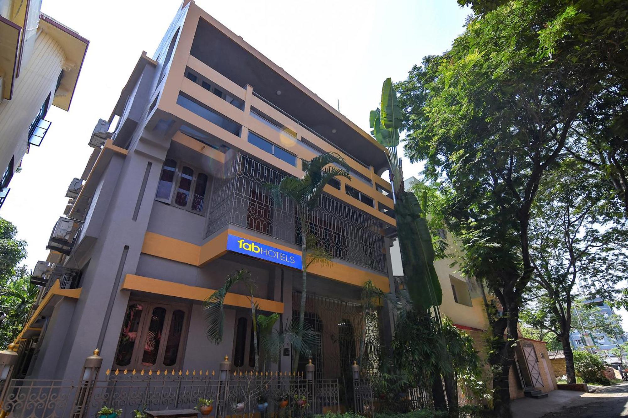 Fabhotel Vicky Kolkata Bagian luar foto